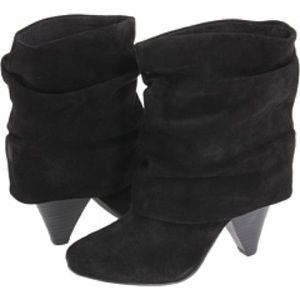 Steve Madden Carlsen boots!